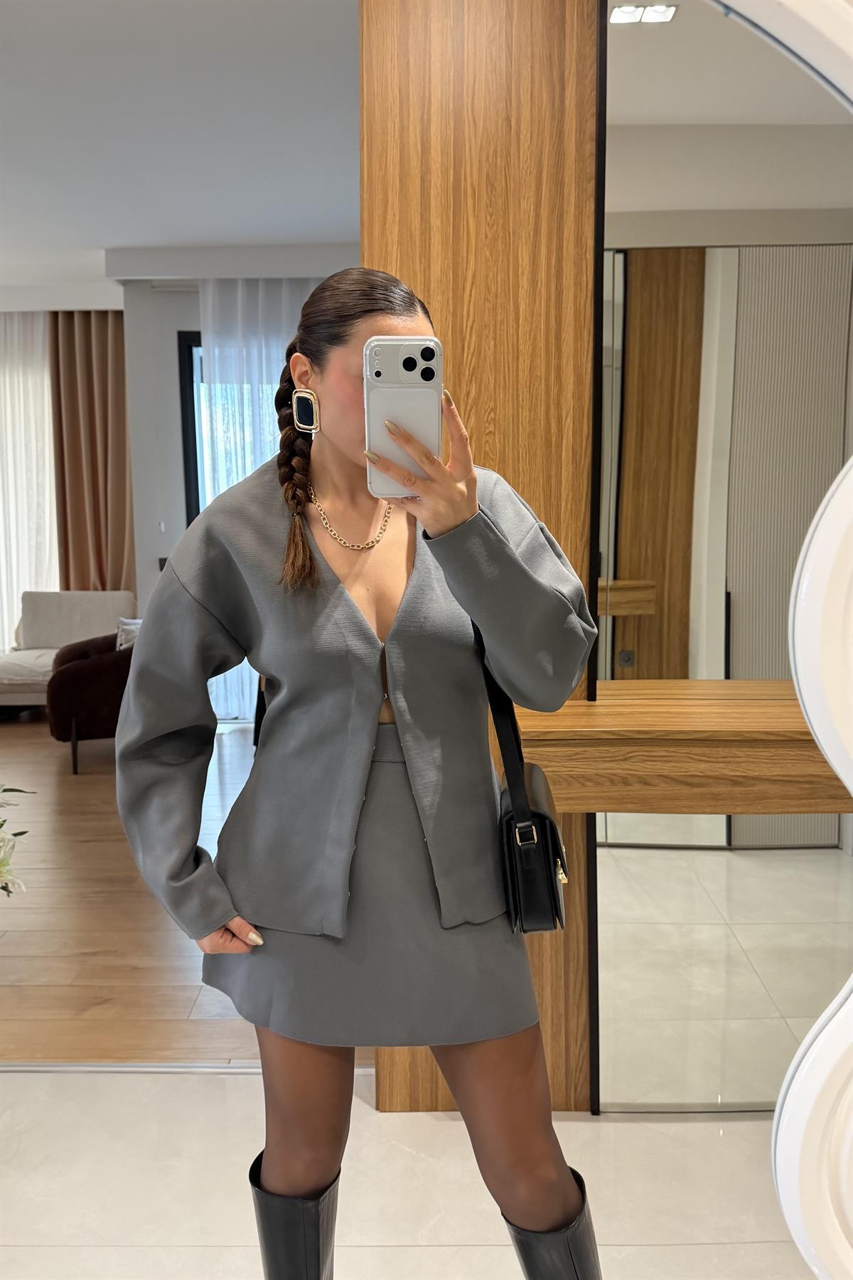 Knit Gri Belden Oturtmalı Triko Takım