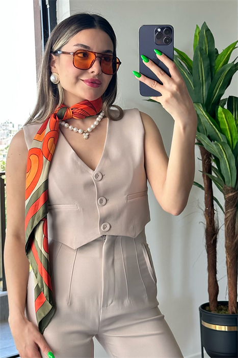 Krem rengi crop yelek