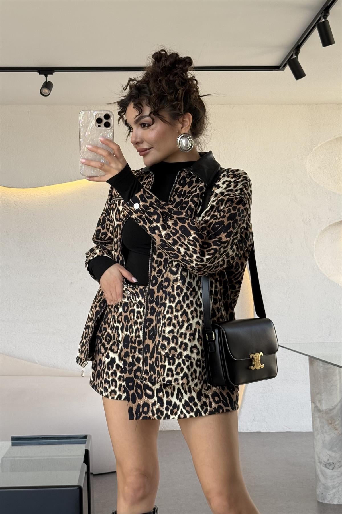 La Posa Yakası Deri Leopar Desen Ceket 