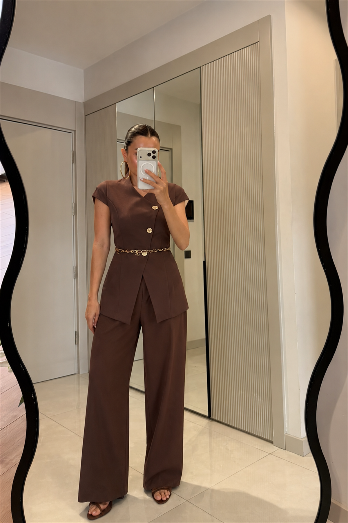 Lacerta Kahve Gold Düğmeli Kemerli Premium Takım