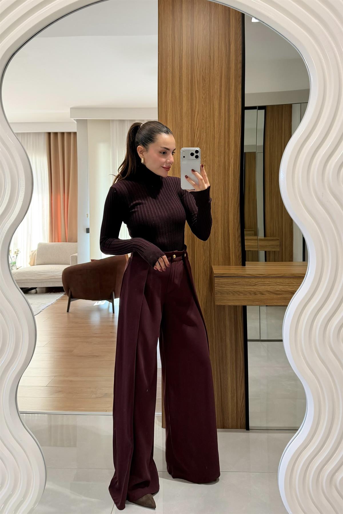 Lalin Bordo Yandan Düğme Detaylı Pantolon