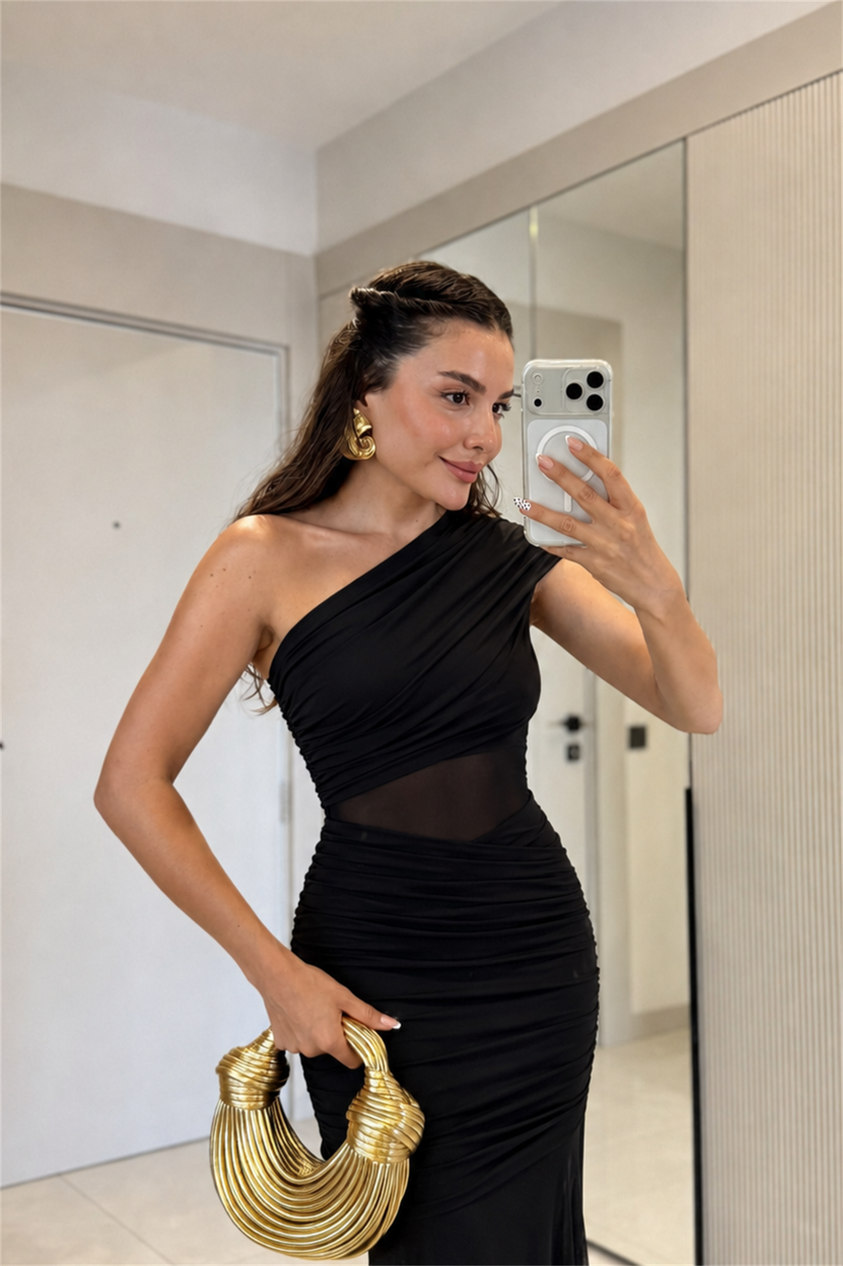 Laretta Siyah Drapeli Tül Şık Elbise