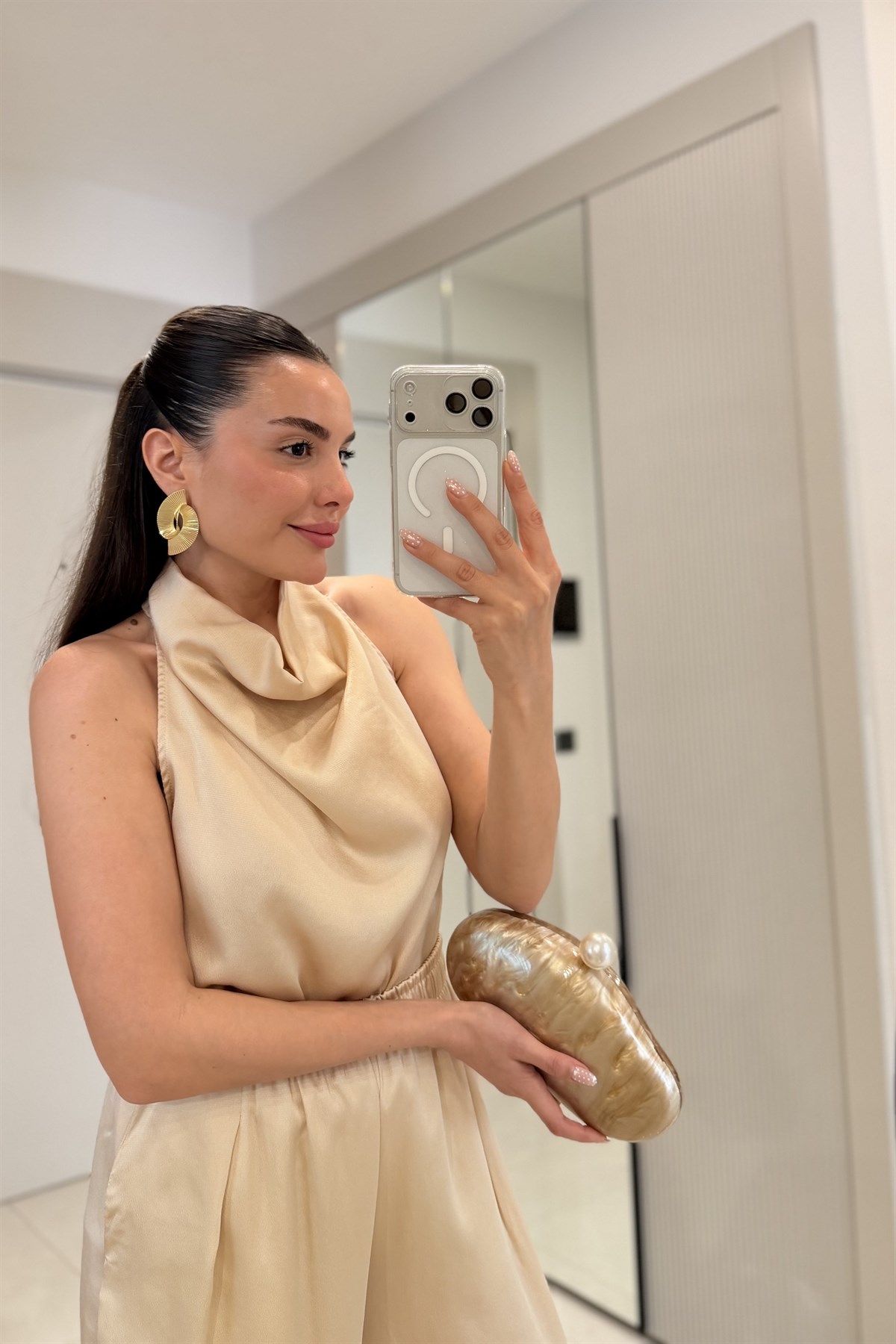 Larissa Krem Degaje Yaka Saten Takım