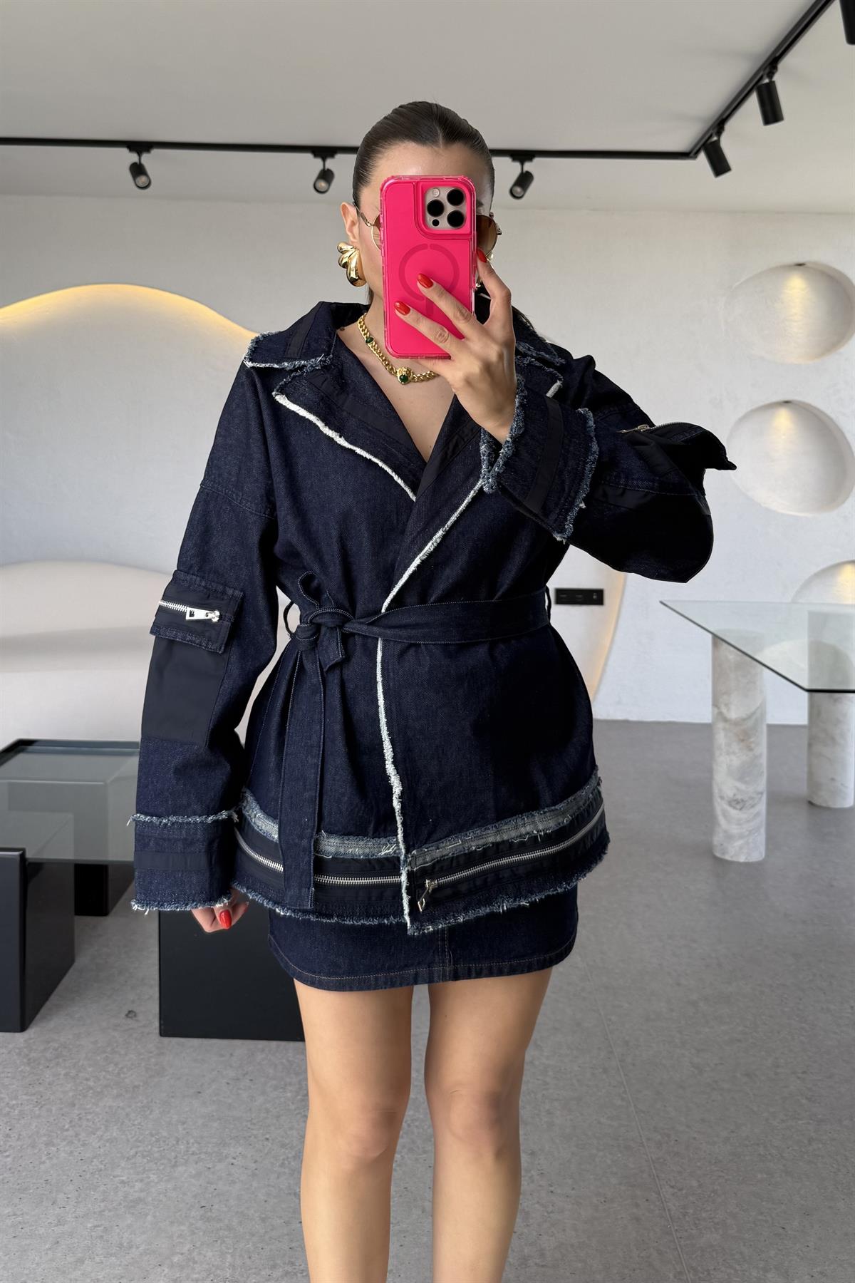 Latie Siyah Paraşüt Denim Mix Tasarım Ceket
