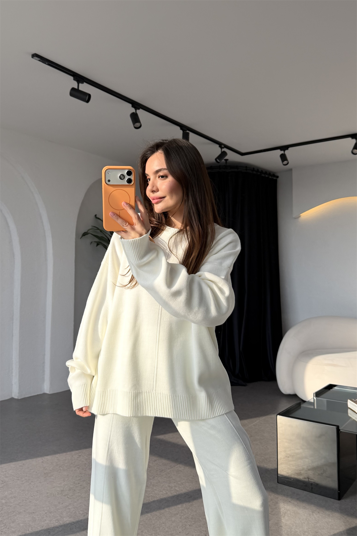 Lendow Beyaz İkili Triko Takım