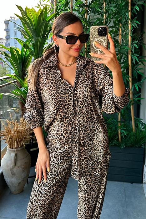 Leopar Desenli Piliseli Gömlek