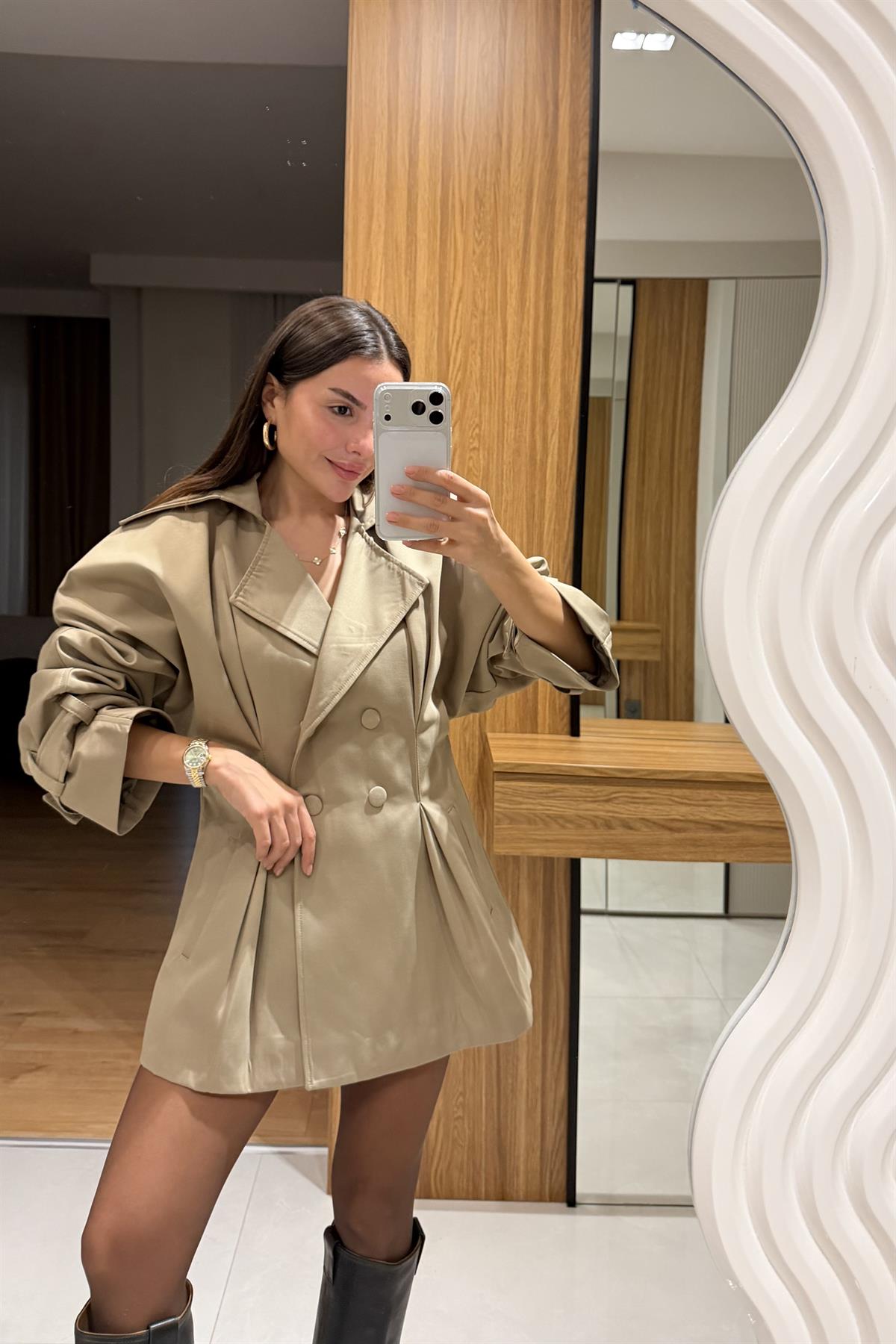 Lesha Haki Premium Şort Etekli Trenç Takım