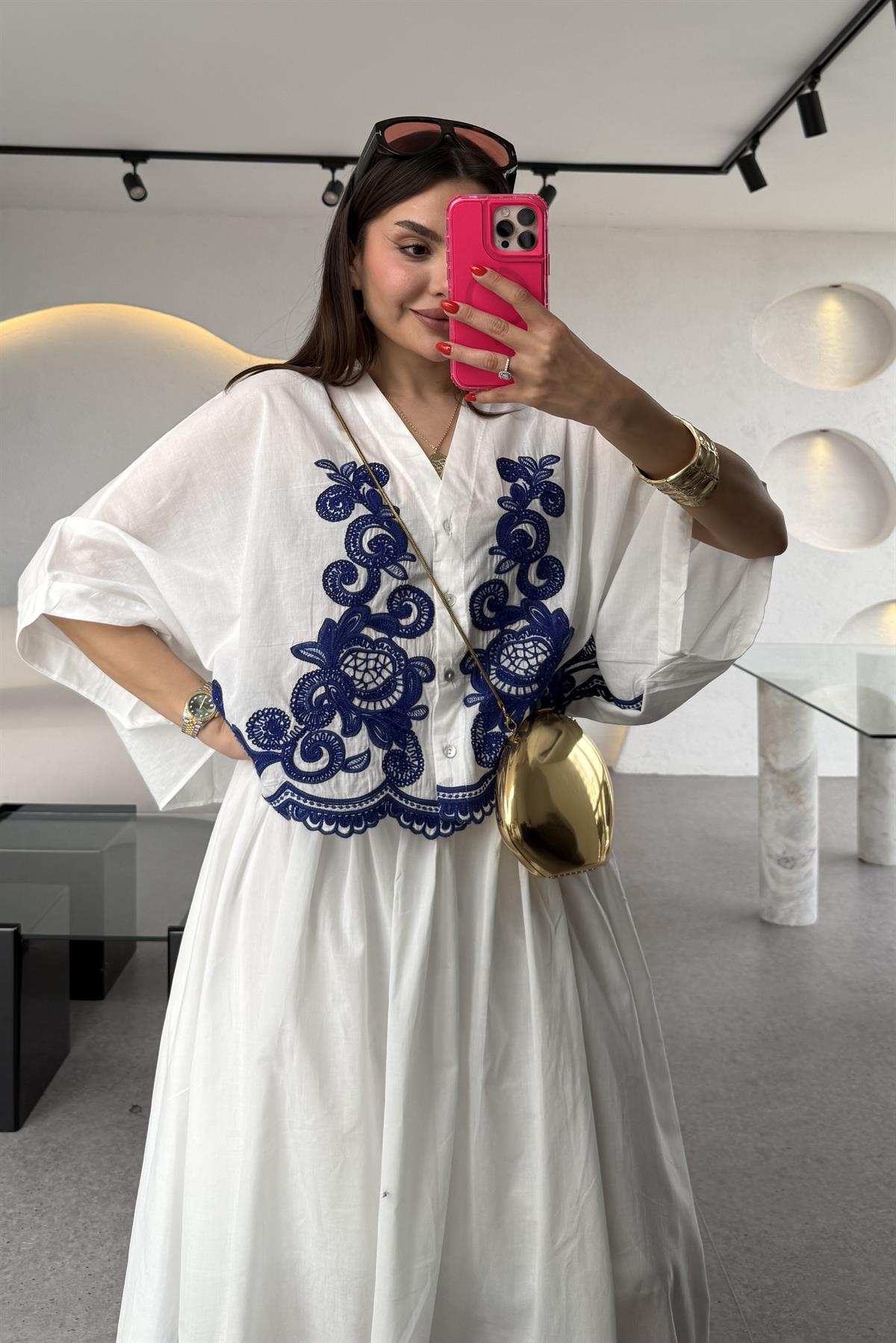 Lesly Lacivert Nakışlı Astarlı Takım 