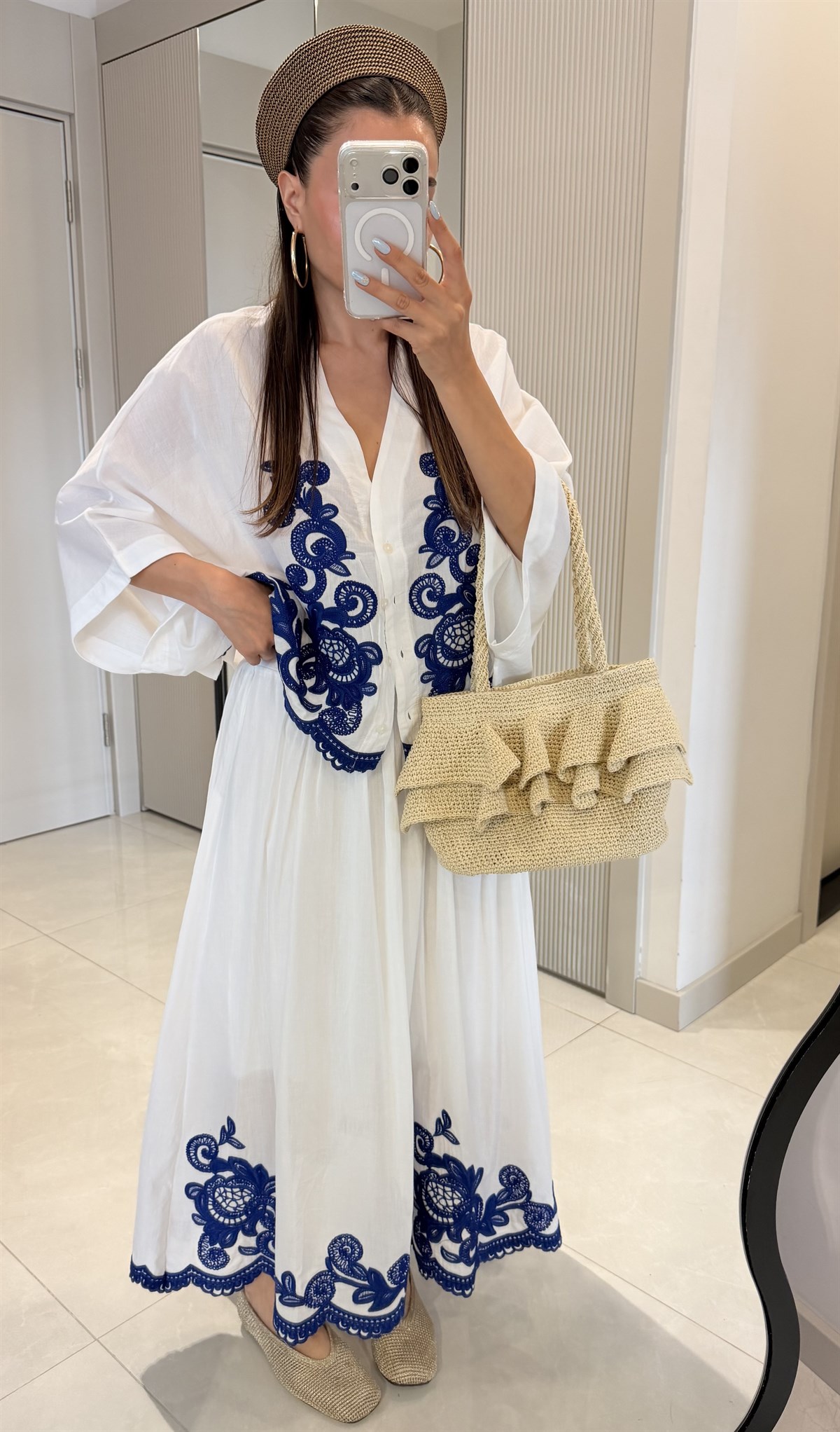 Lesly Lacivert Nakışlı Astarlı Takım