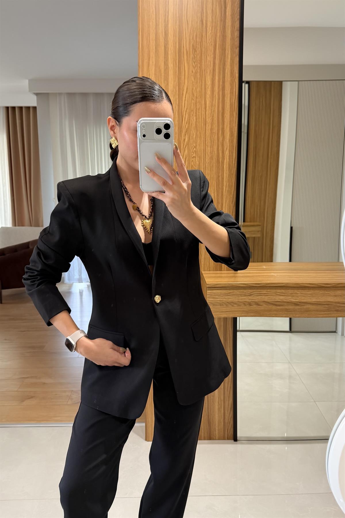 Liana Siyah Blazer Havuç Pantolon Takım