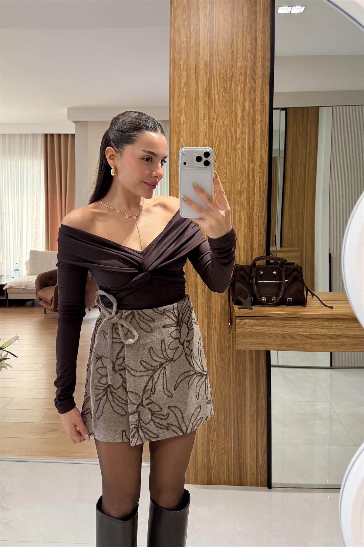 Libra Nakışlı Kaşe Etek