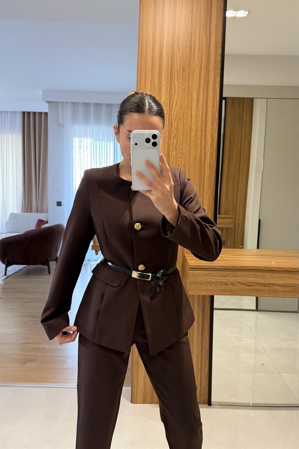 Lindon Kahve Gold Düğmeli Takım