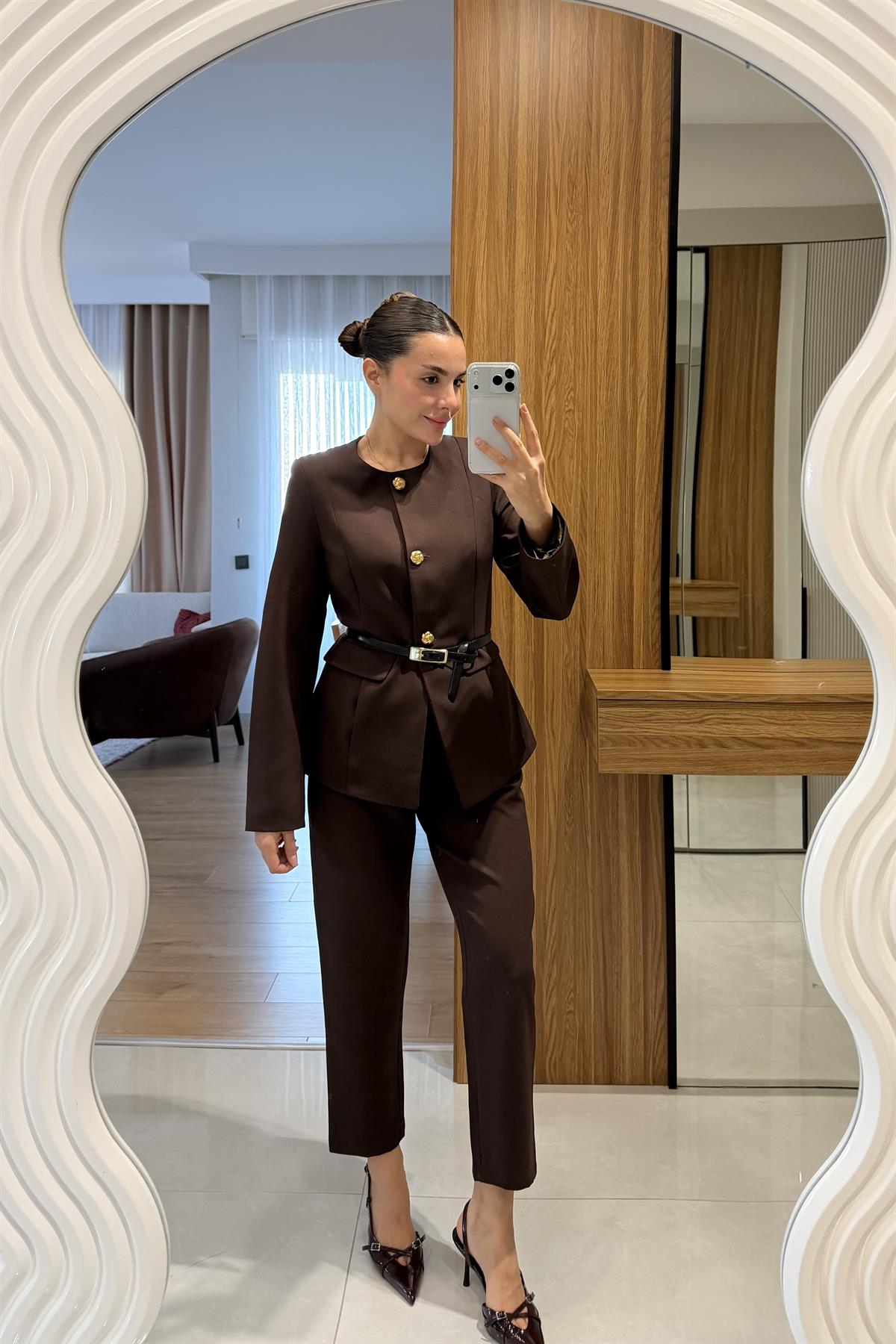 Lindon Kahve Gold Düğmeli Takım