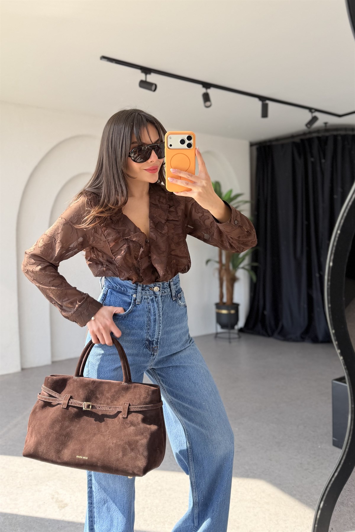 Liora Kahve Fırfır Detaylı Romantik Gömlek