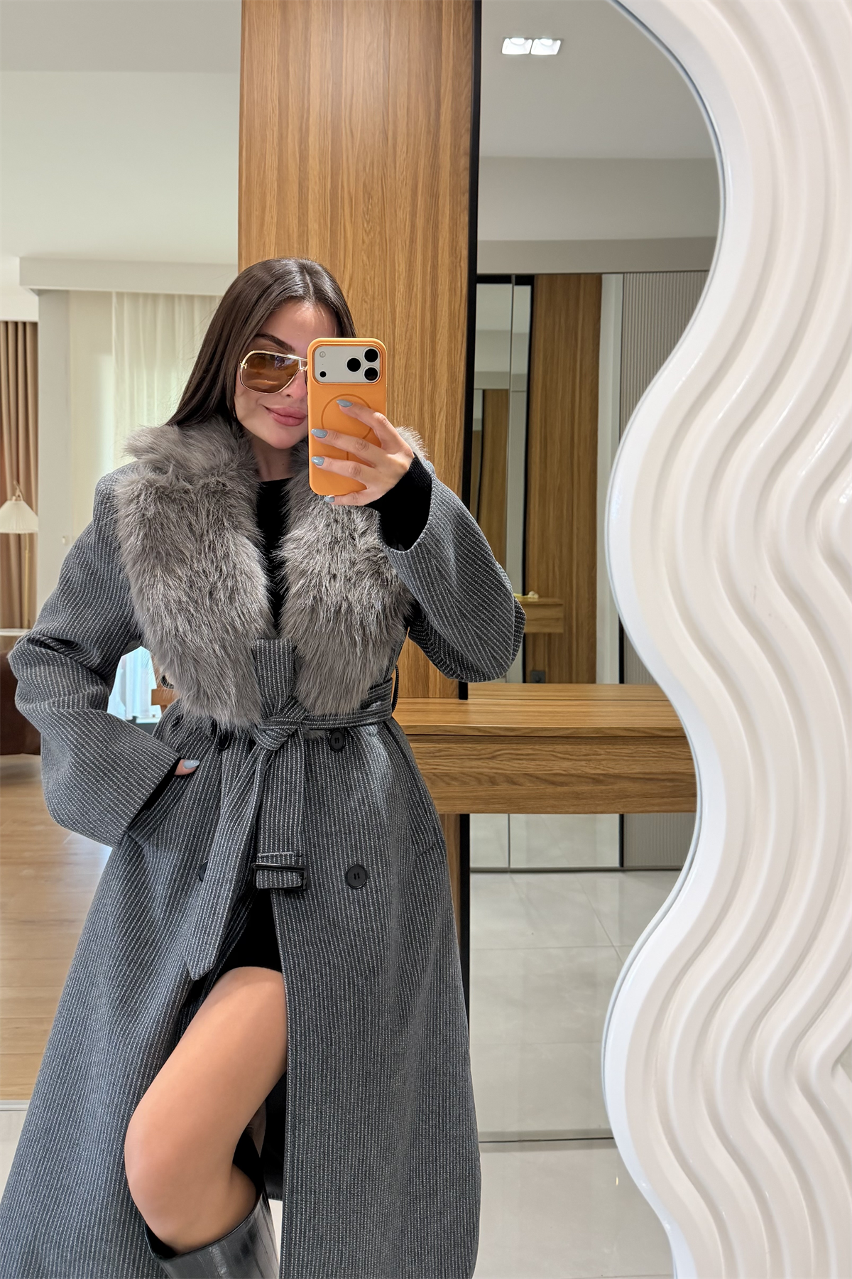 Lizay Antrasit Yakası Kürklü Kaban