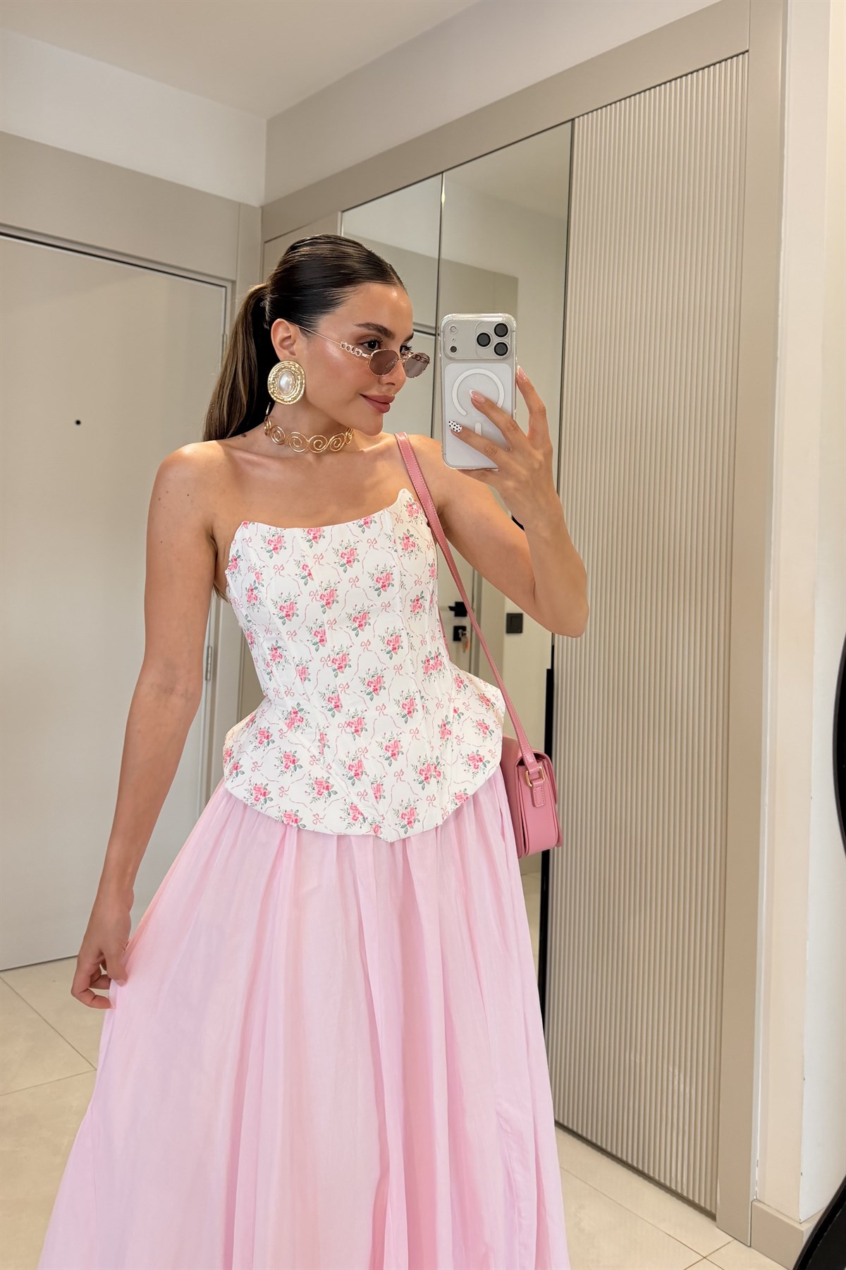 Loleta Beyaz Çiçekli Korse Büstiyer