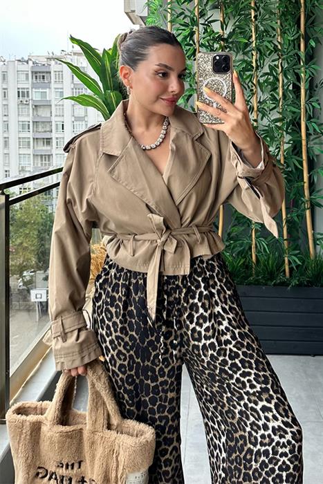 Loose mini karamel trençkot