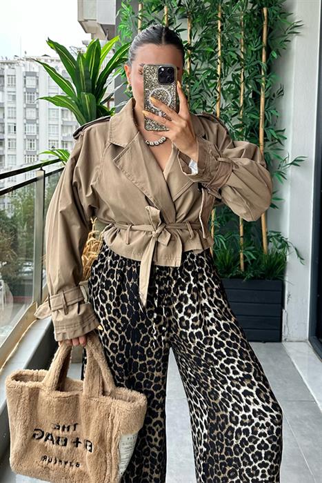 Loose mini karamel trençkot