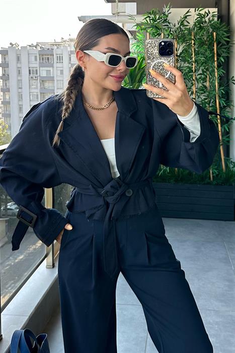 Loose mini lacivert trençkot