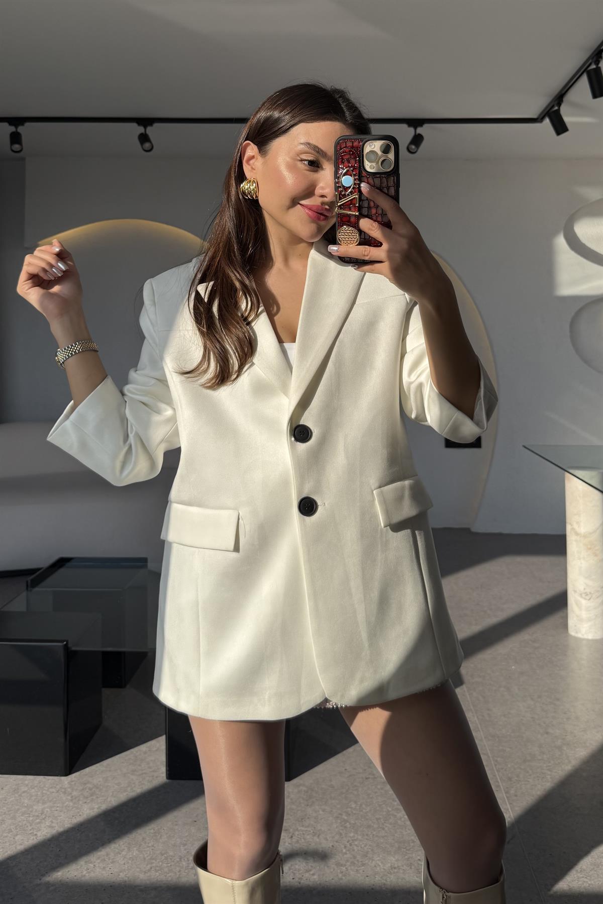 Losanda Beyaz Süet Blazer Ceket