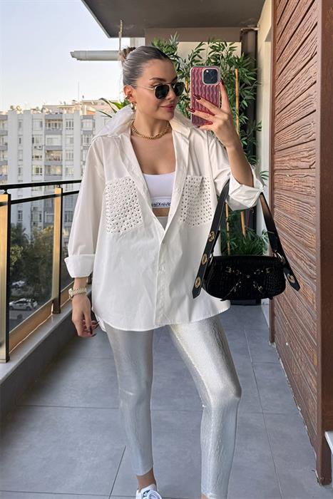 Lou Cebi Zımbalı Beyaz Gömlek