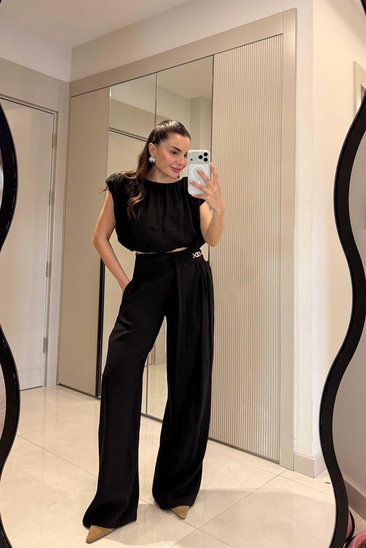 Lovej Siyah Crop Bluz Pantolon Takım