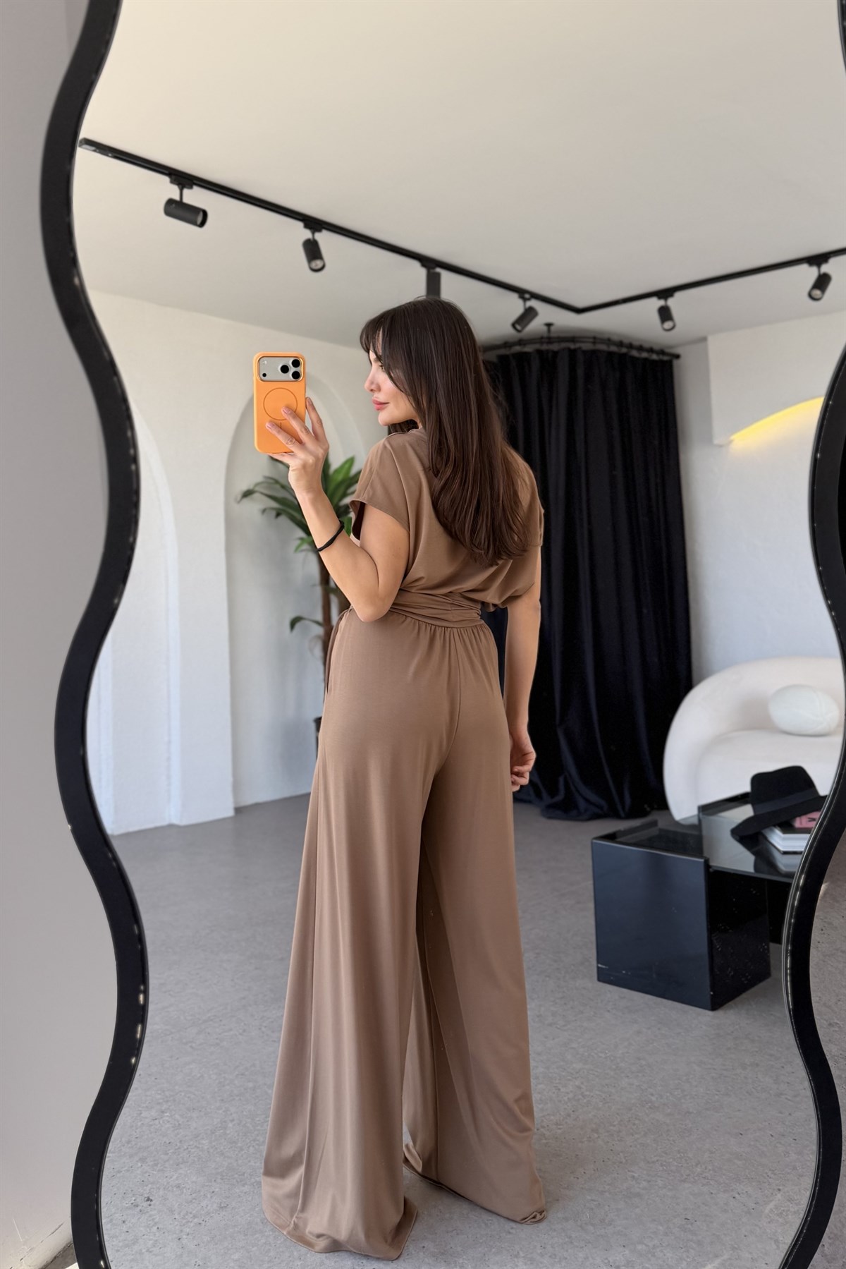 Lovisa Sütlü Kahve Bel Detaylı Salaş Takım
