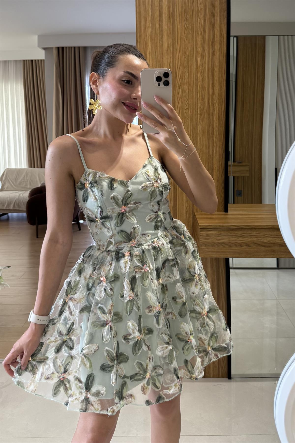 Lowa Yeşil 3 boyutlu Çiçekli Mini Elbise