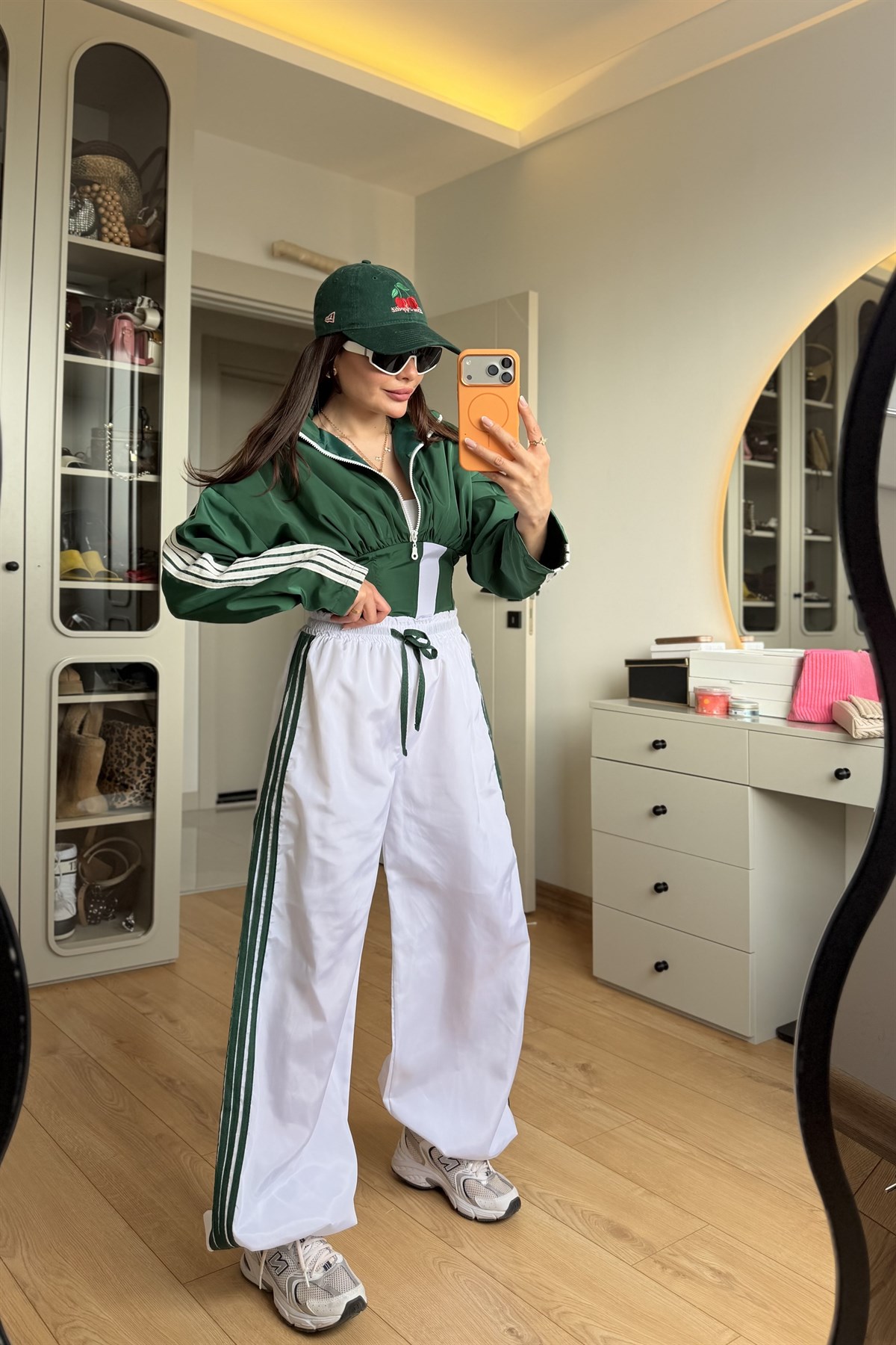 Luanda Yeşil Paraşüt Şeritli Spor Takım