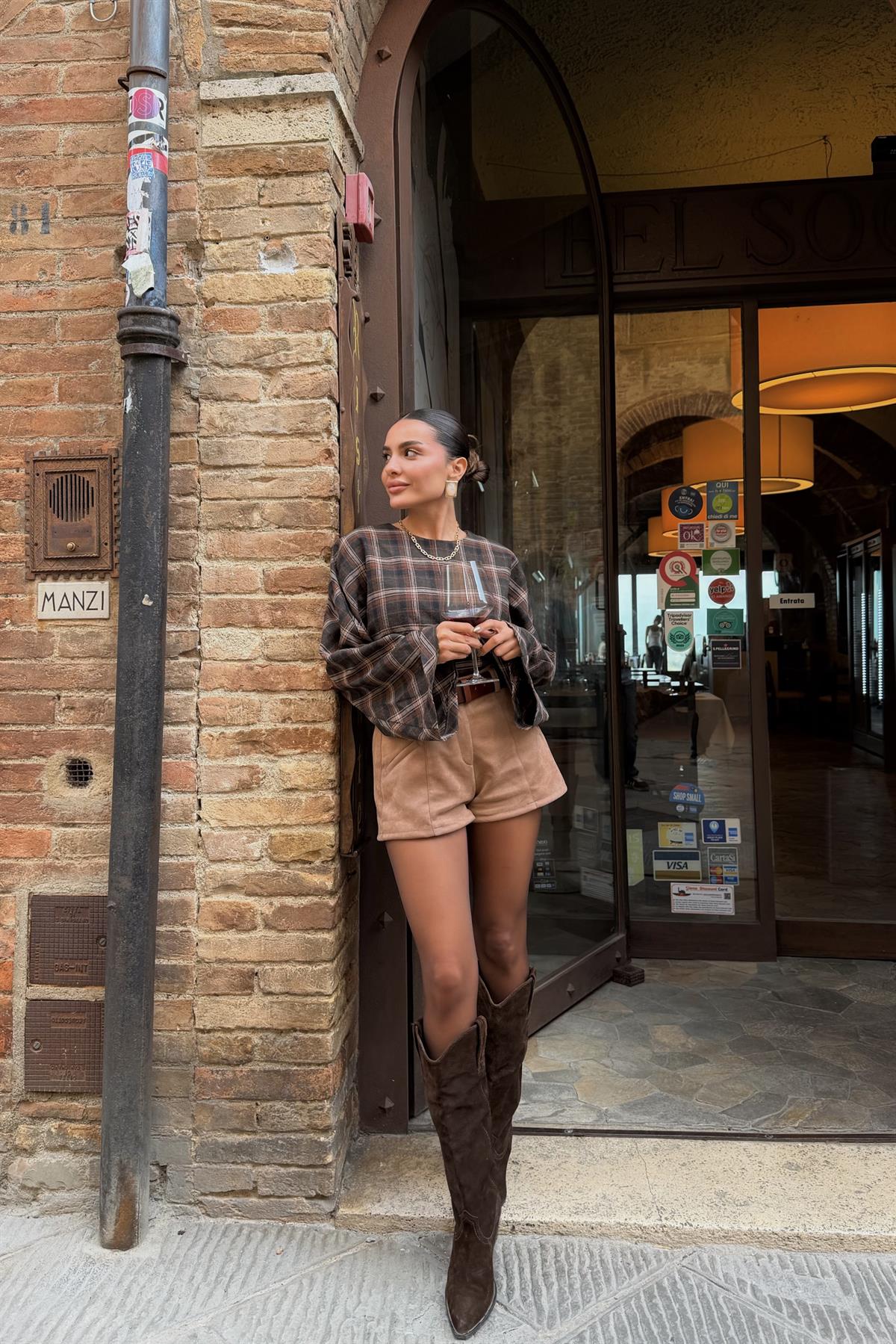 Lucca Camel Süet Mini Şort