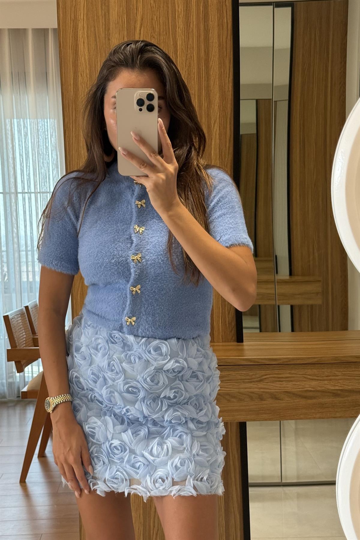 Luccia Mavi Düğme Detaylı Yumuşak Dokulu Triko Hırka