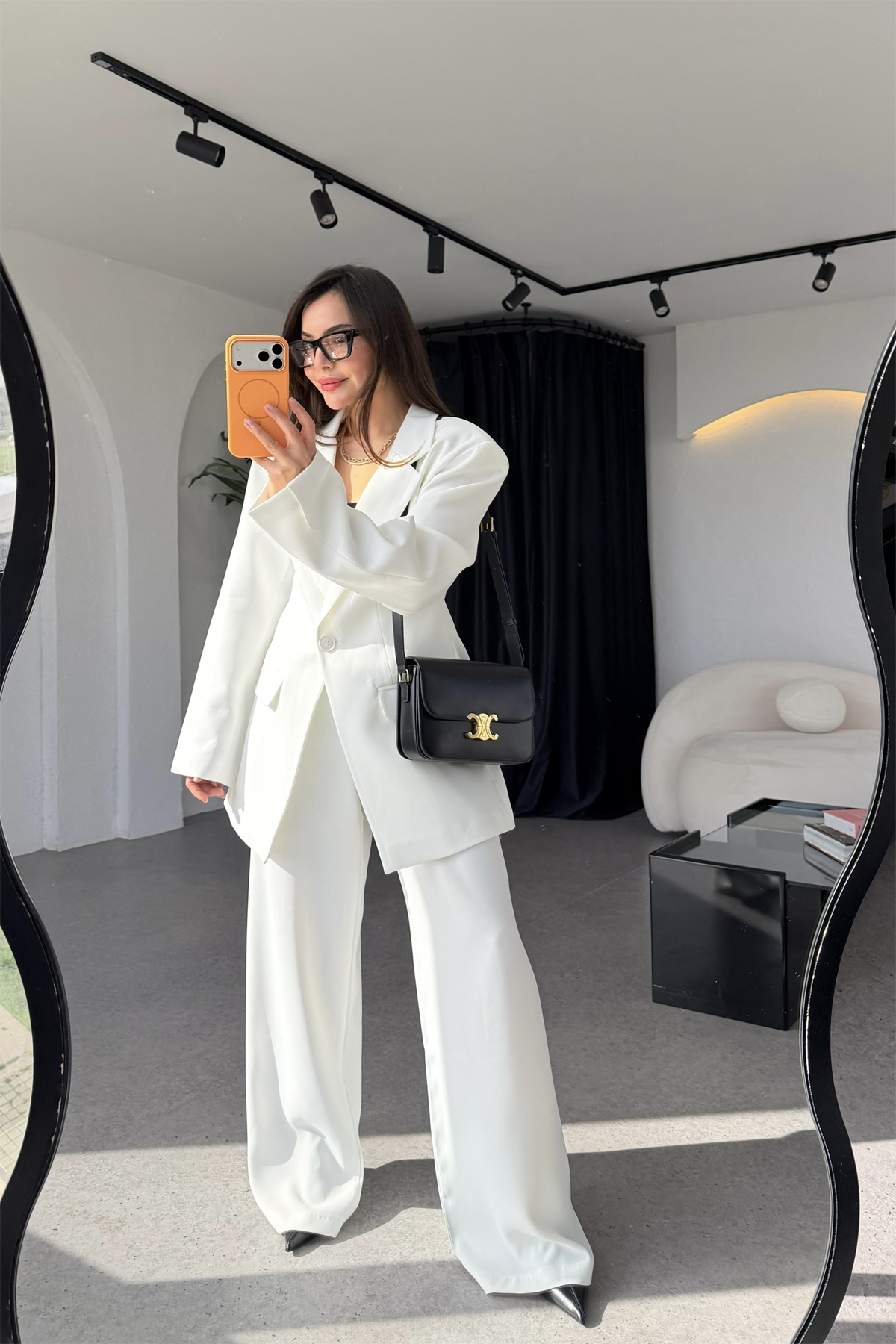 Luise Beyaz Vatkalı Premium Blazer 