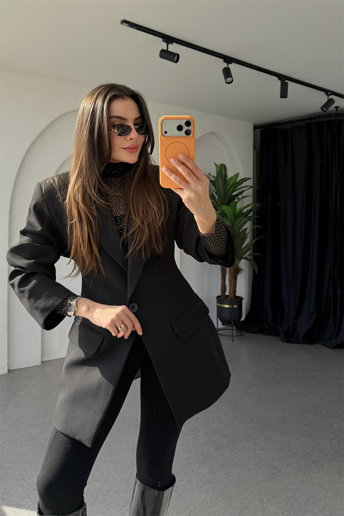 Luise Siyah Vatkalı Premium Blazer 