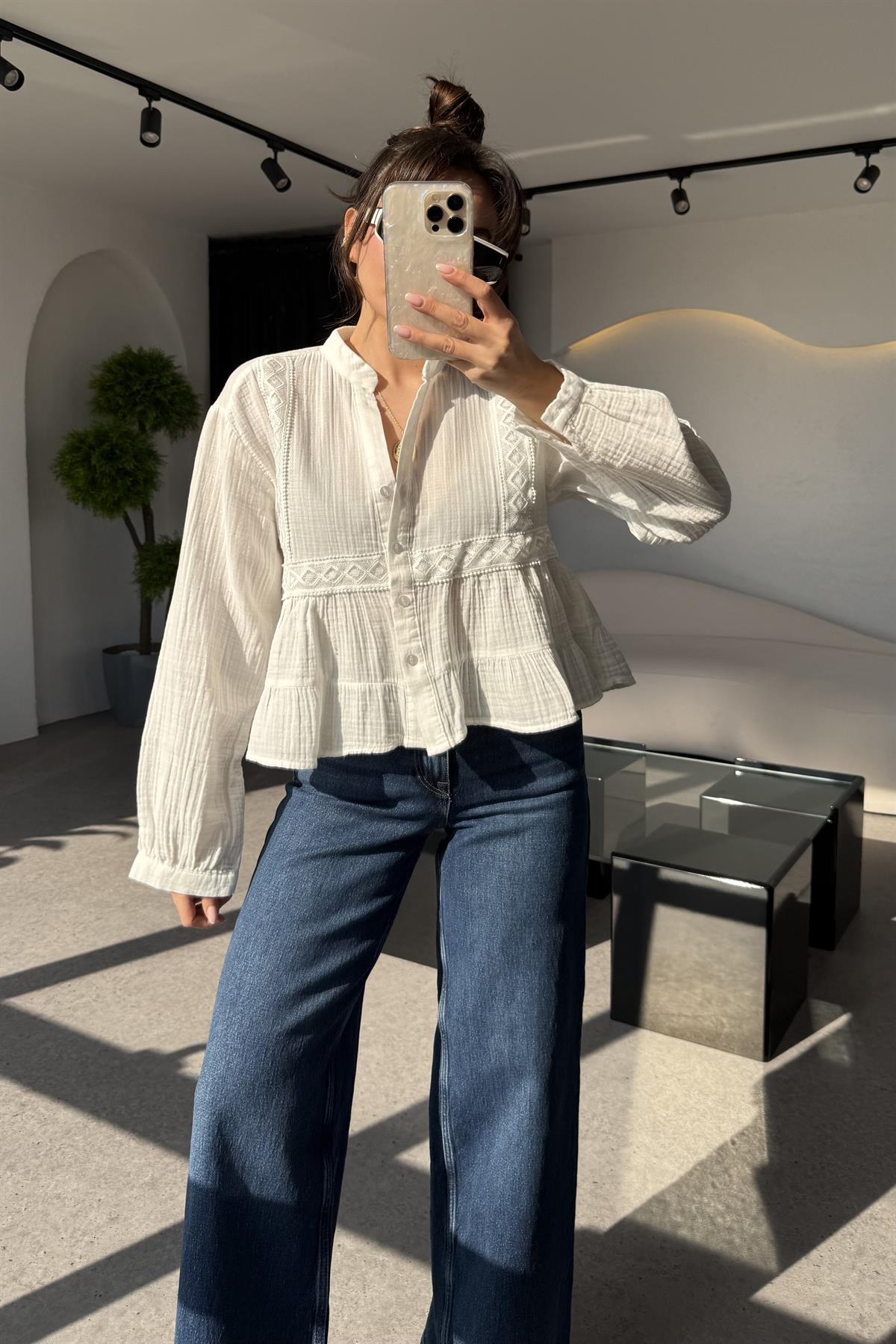 Luke Beyaz Dantel Detay Gömlek