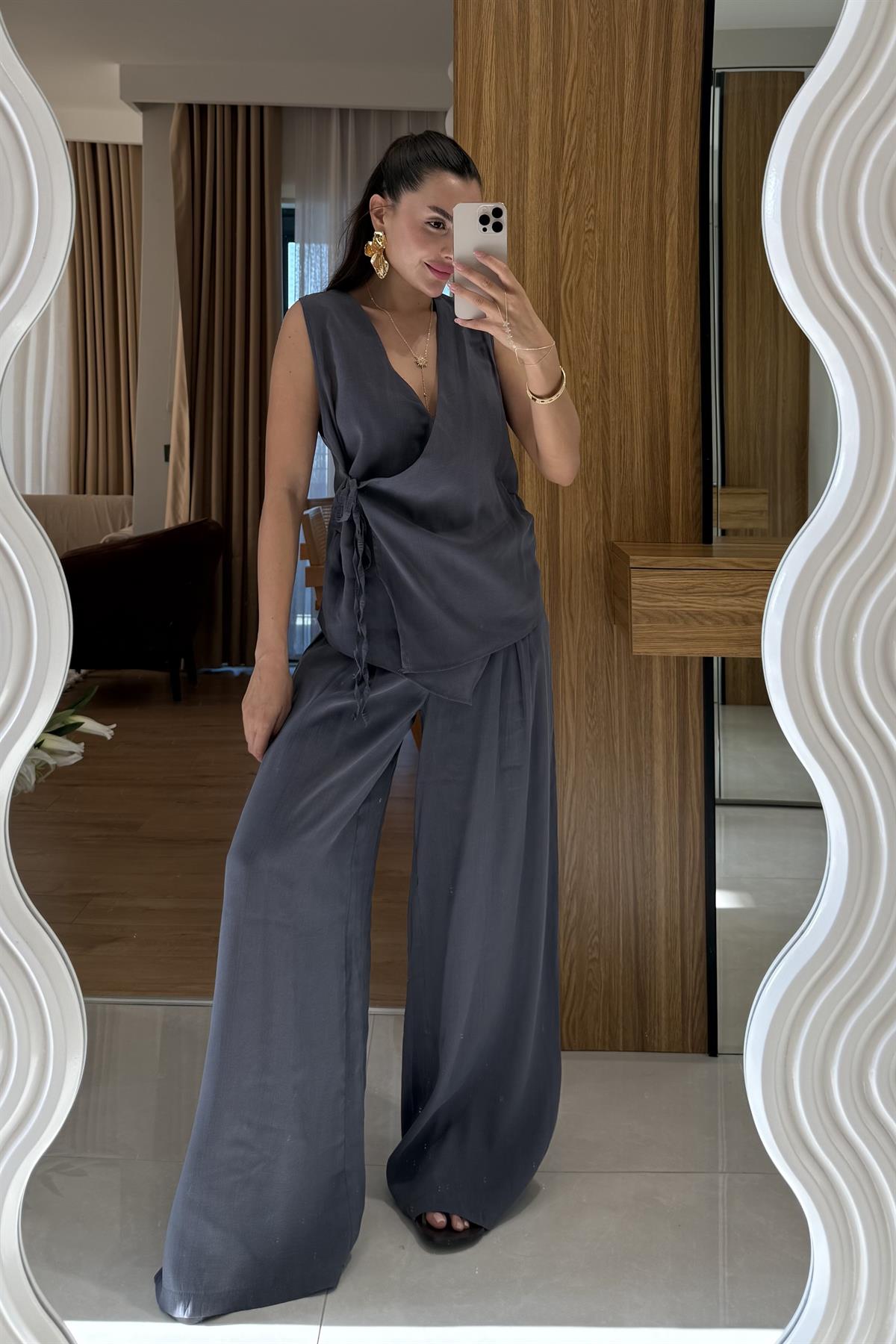 Lunea Gri Bağlamalı Tensel Takım