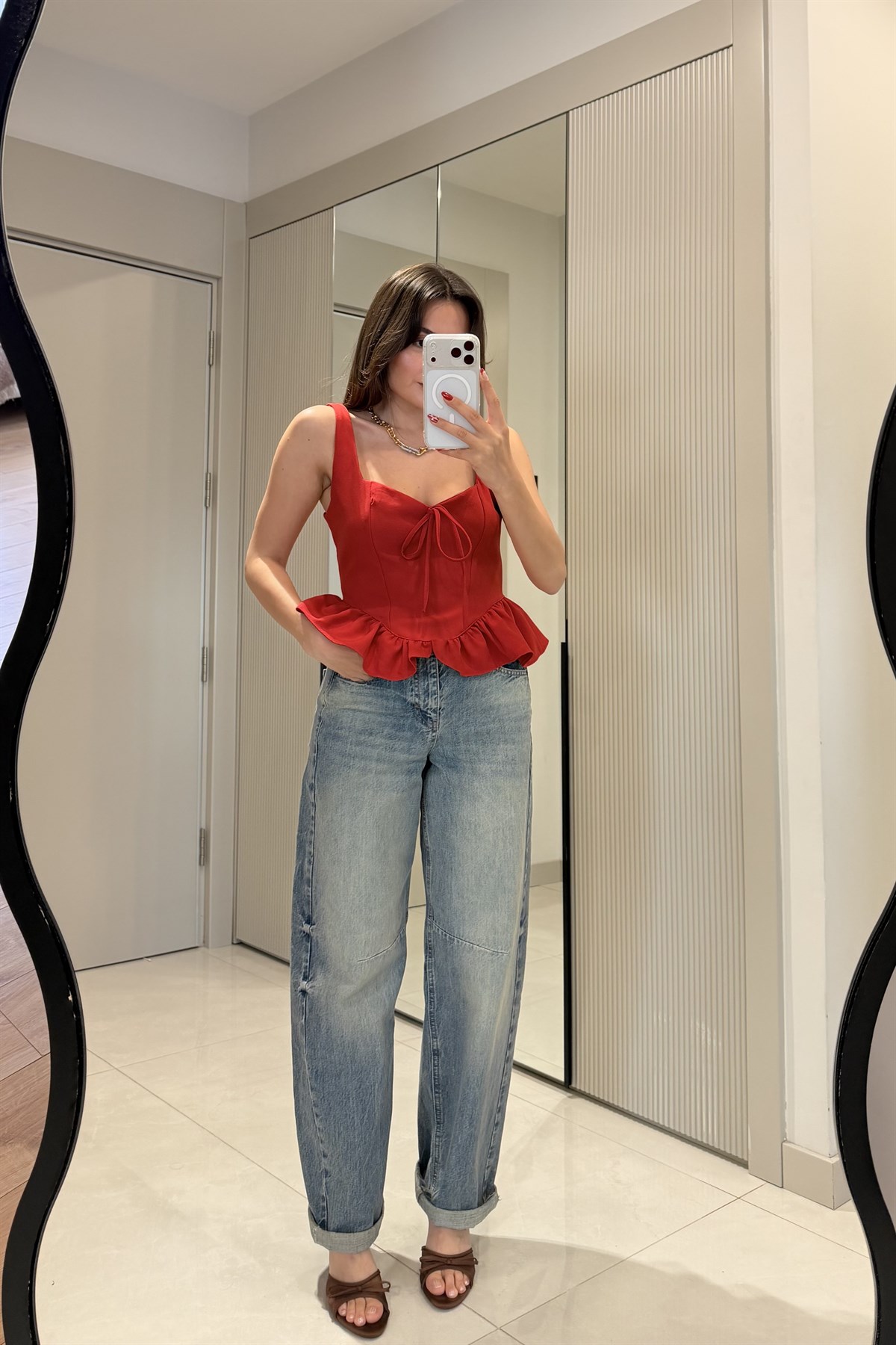 Lunessa Yıkamalı Baggy Arkası Yazı Detaylı Jean
