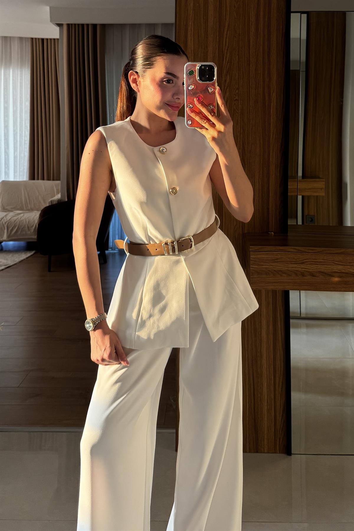 Lunivax Beyaz Kemerli Yelek