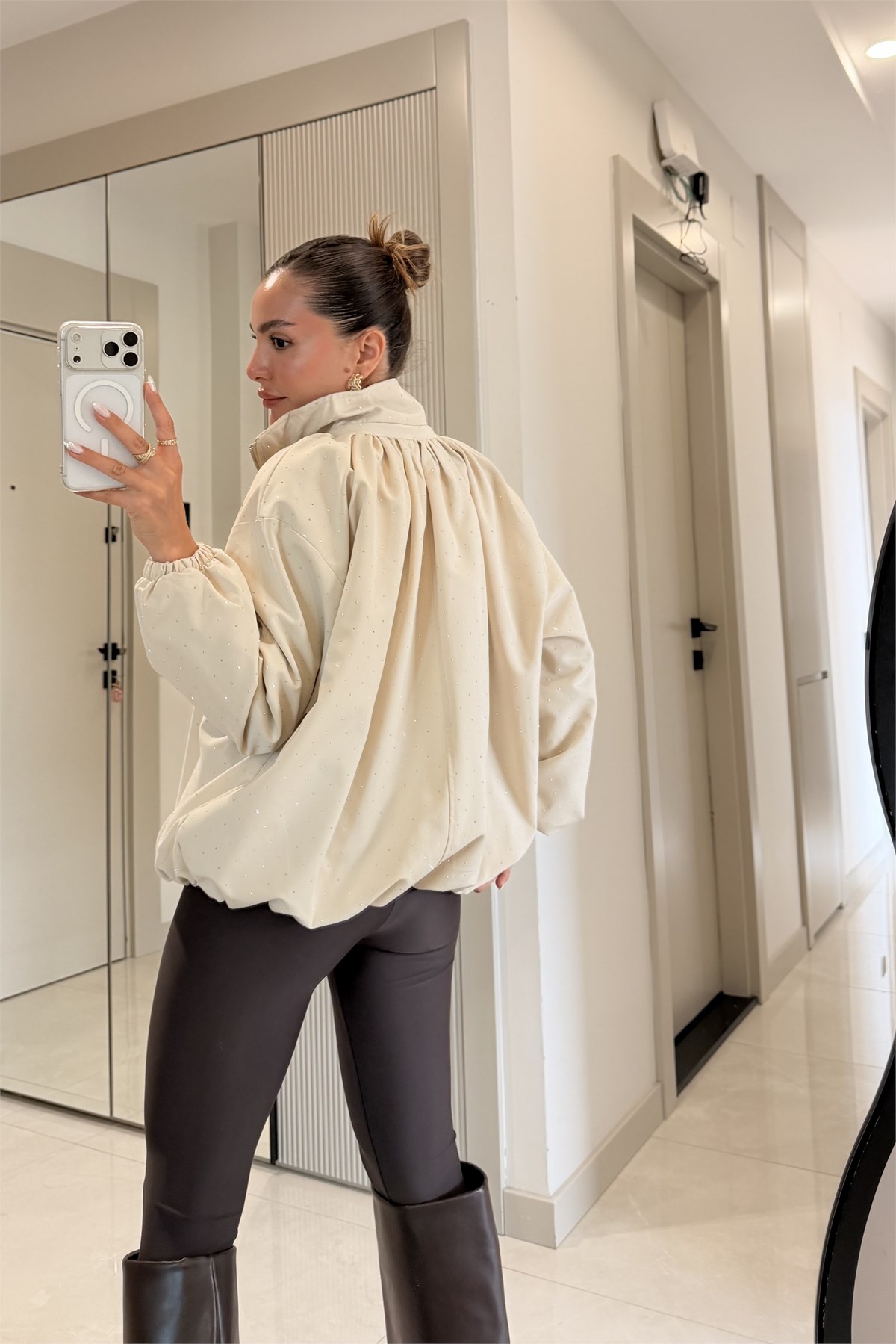 Lurine Bej Taşlı Bomber Ceket