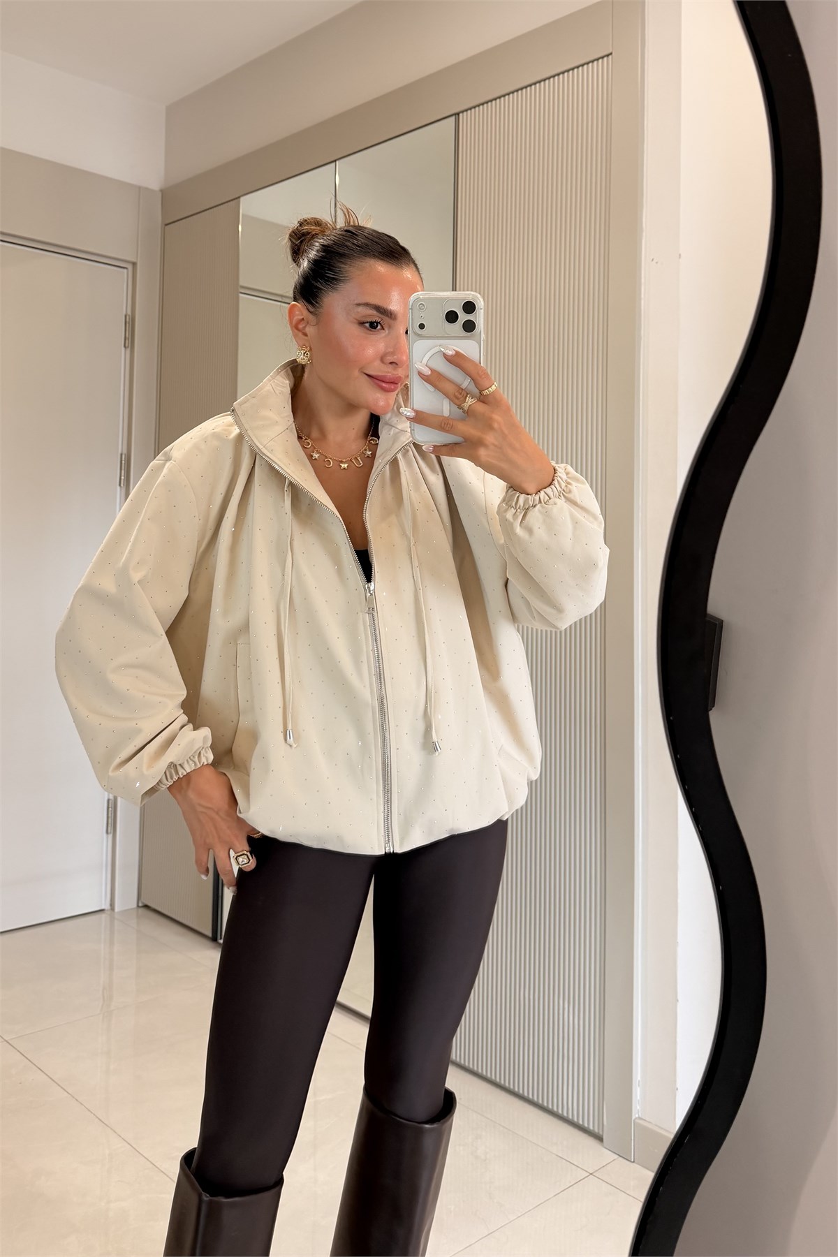 Lurine Bej Taşlı Bomber Ceket