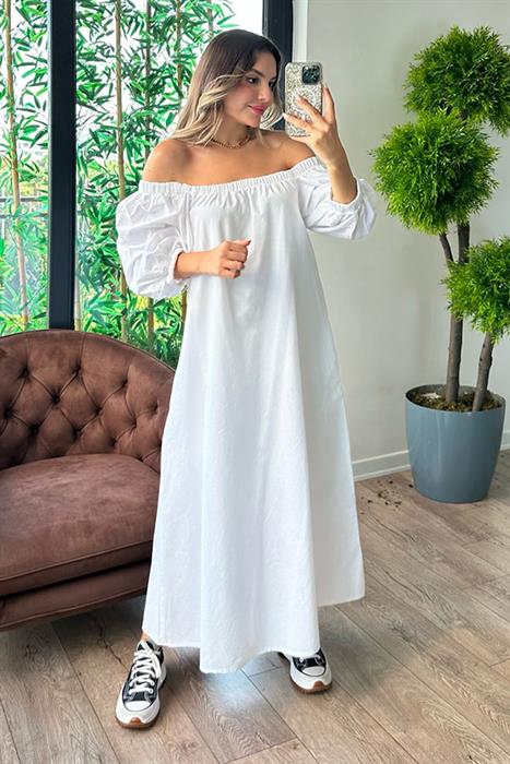 Madonna yaka beyaz poplin elbise