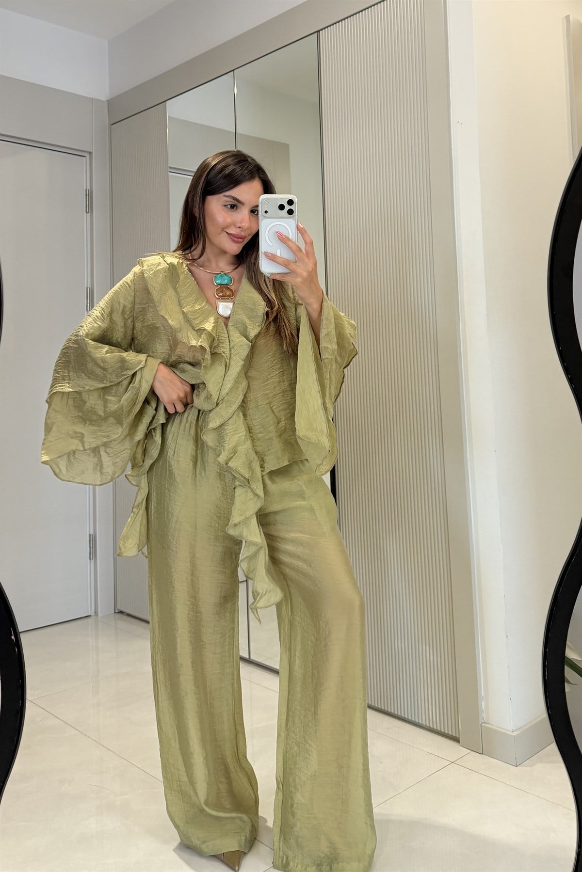 Maelis Haki Volan Detaylı İkili Takım