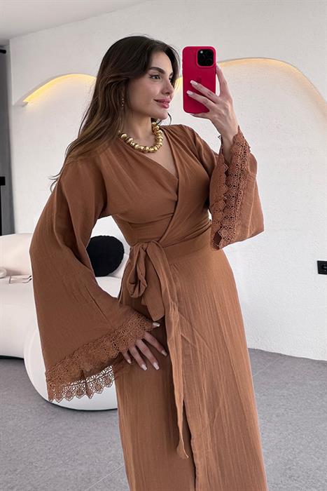 Mahima Kolları Dantel Detaylı Müslin Etekli Takım-Taba