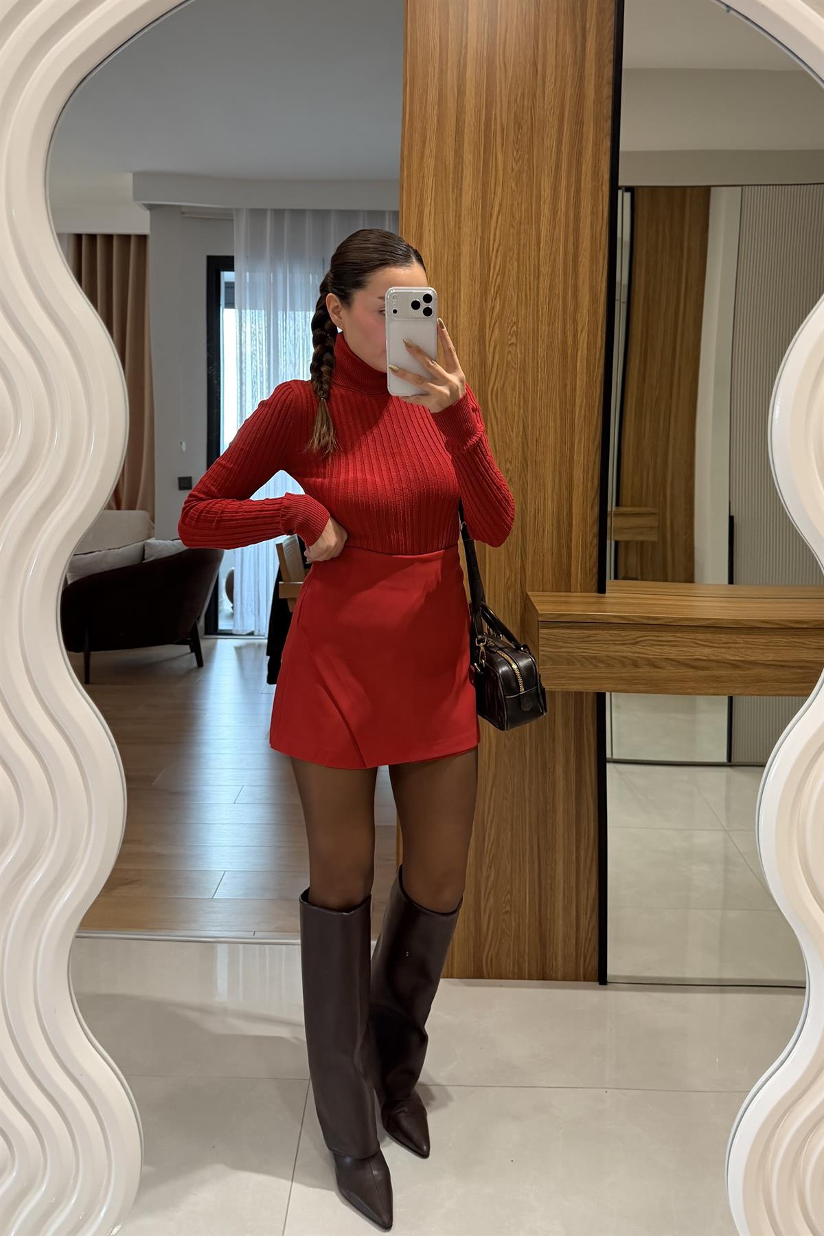 Majid Kırmızı Asimetrik Şort Etek