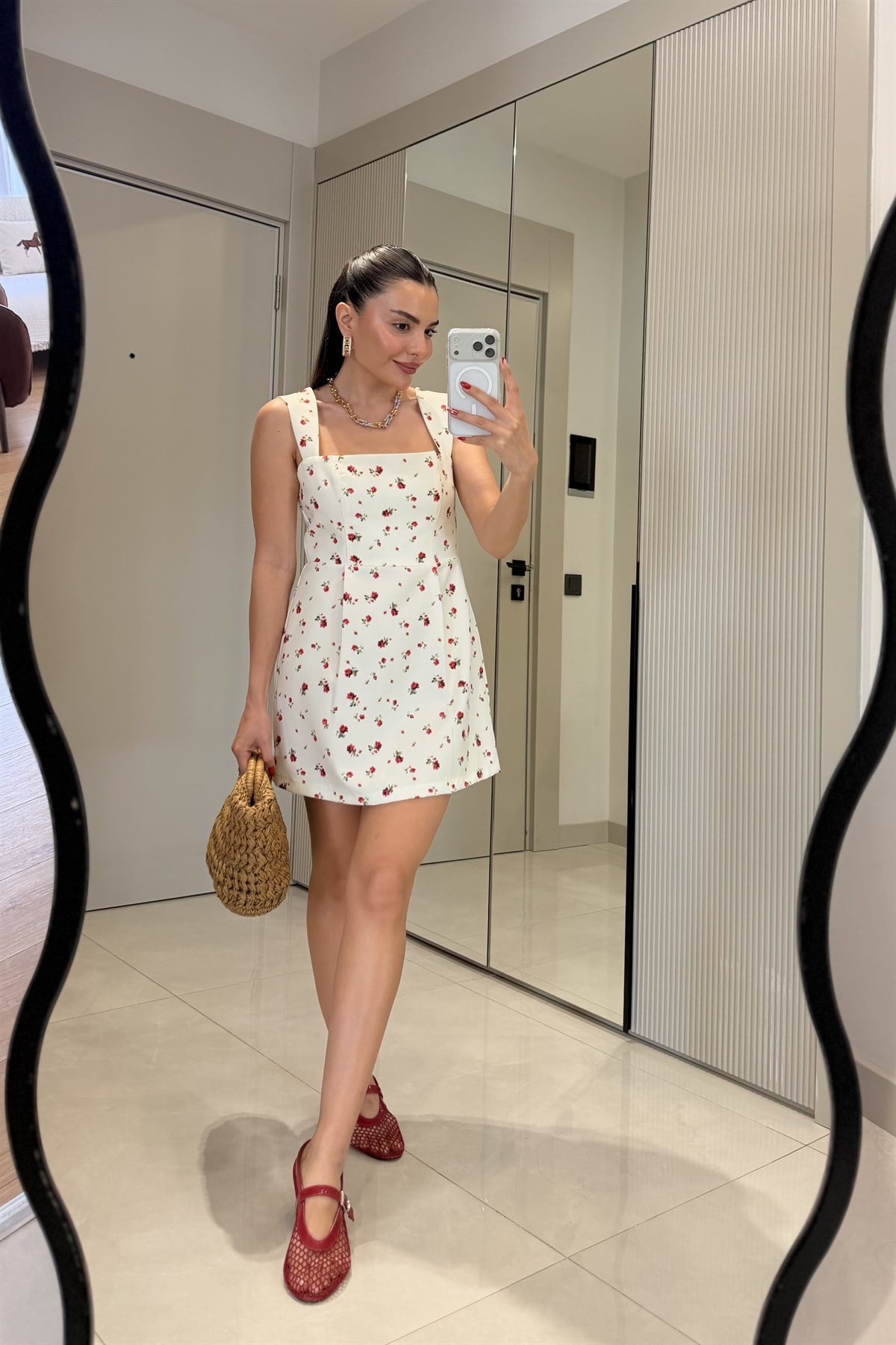 Marinella Kırmızı Çiçekli Beyaz Mini Elbise