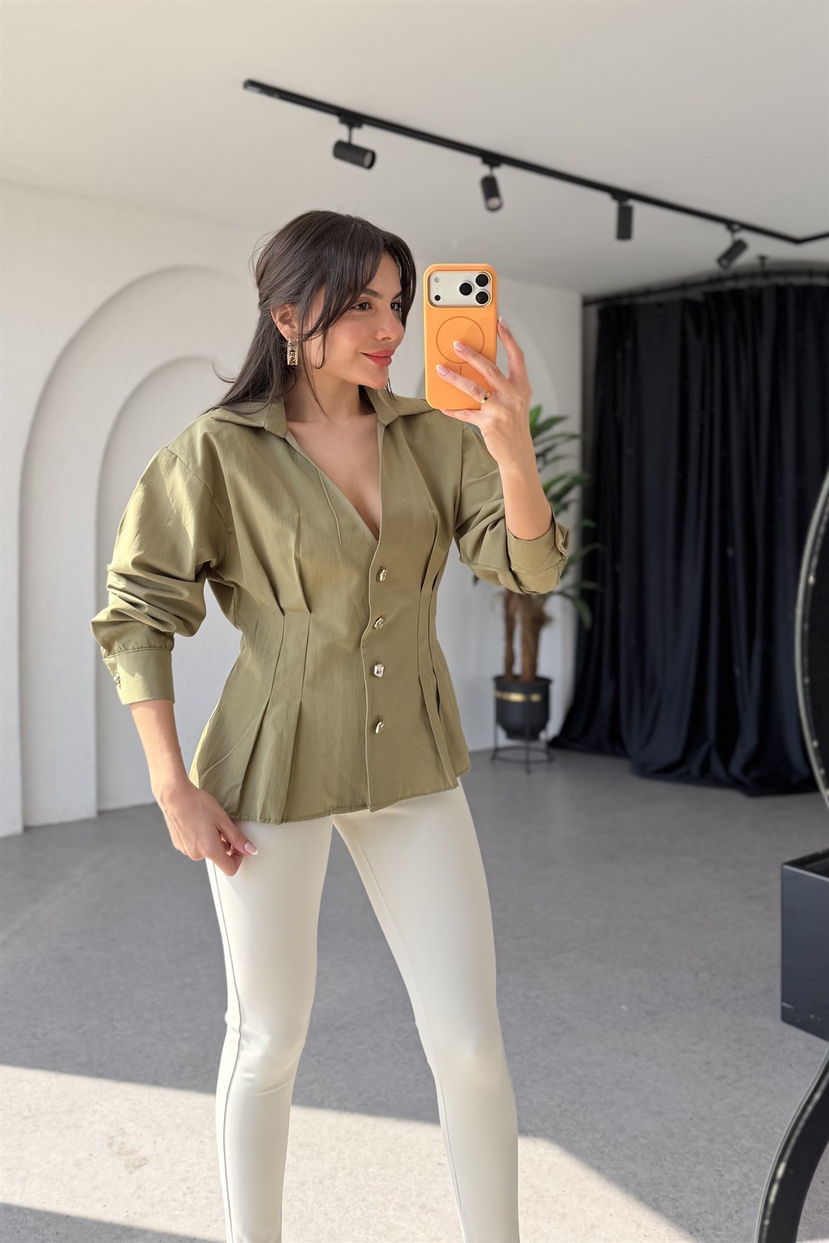 Markey Haki Gold Düğmeli Gömlek