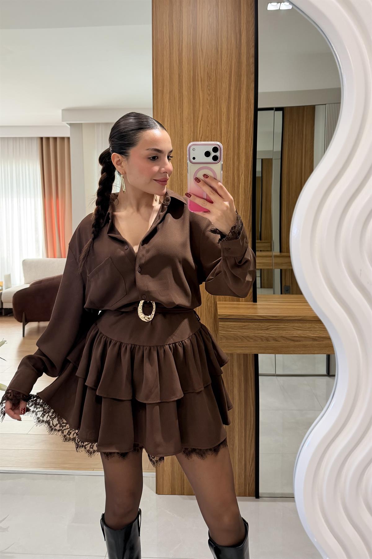 Marsha Kahve Dantel Detaylı Kemerli Elbise