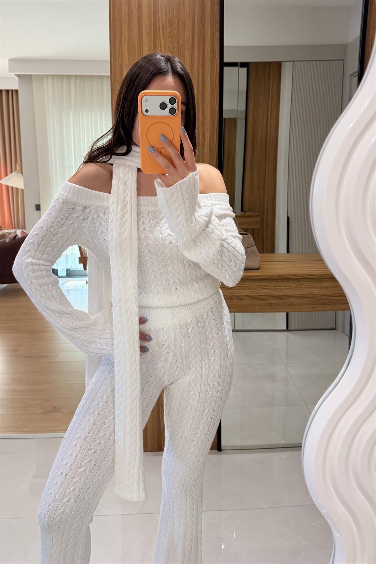 Marsilya Beyaz Üçlü Triko Takım