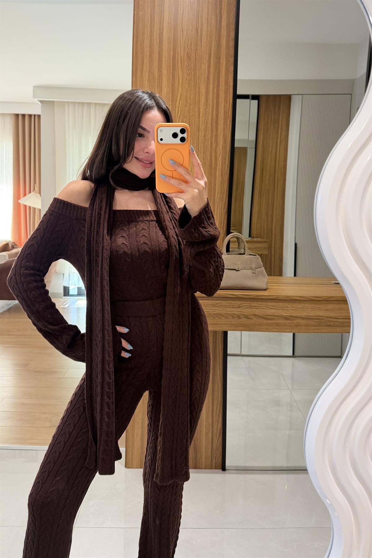 Marsilya Kahve  Üçlü Triko Takım