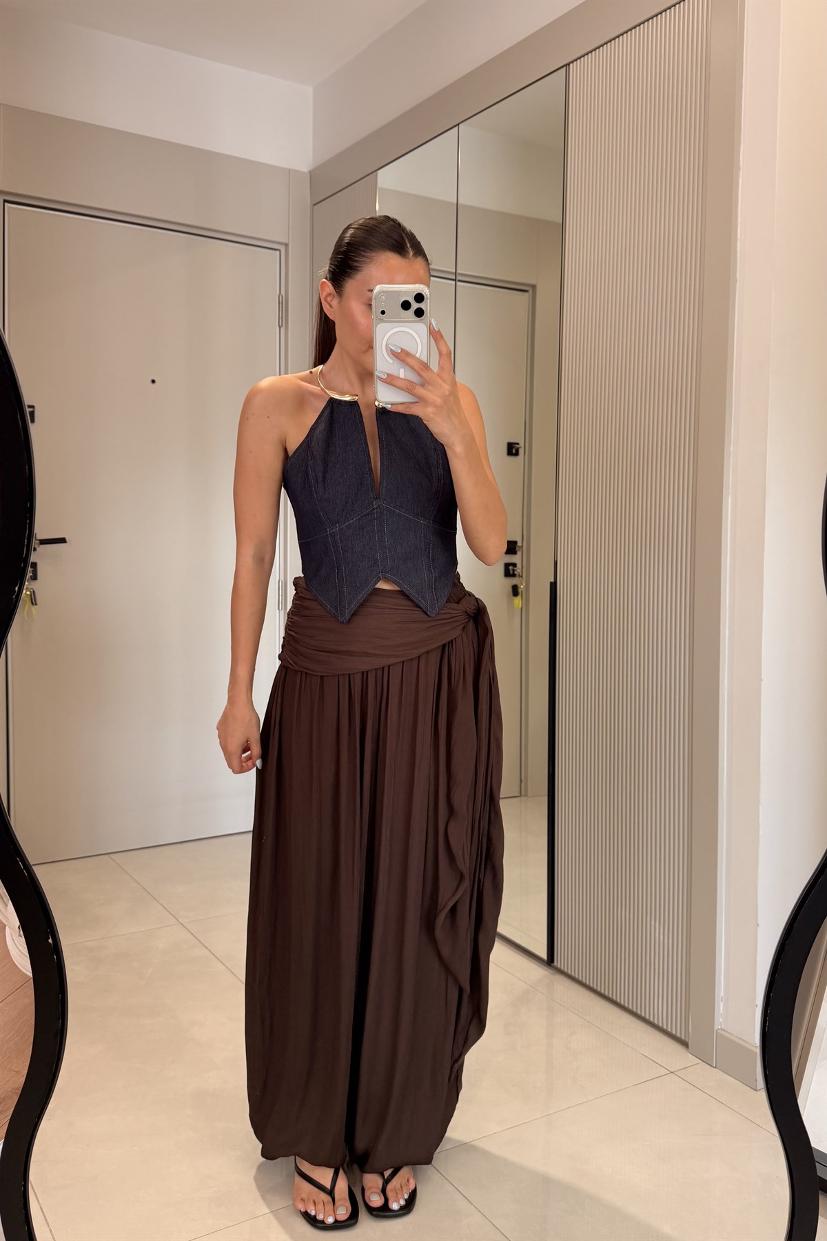 Martha Kolye Yaka Detaylı Denim Bluz