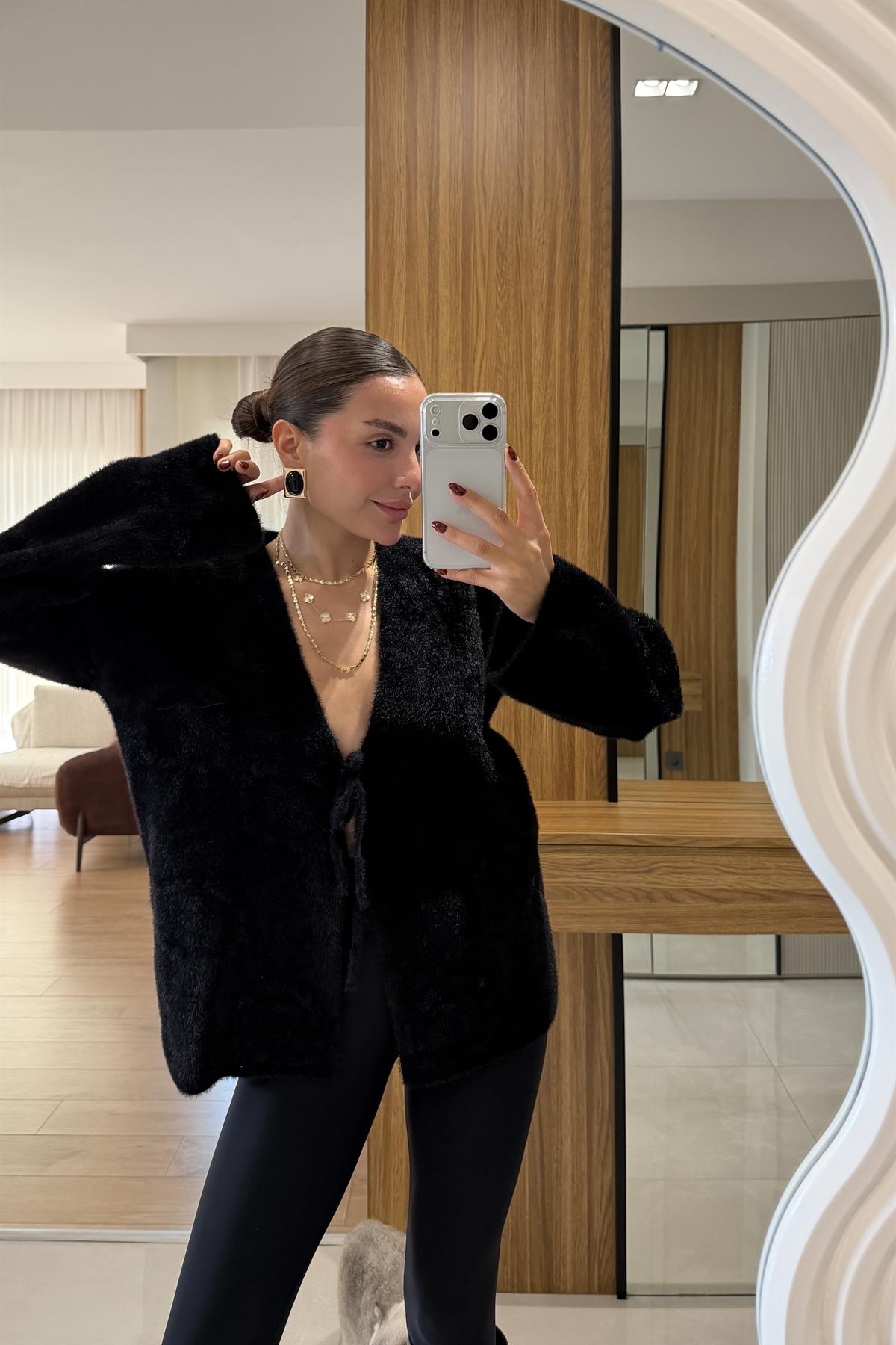 Marvin Siyah Yumoş Dokulu Bağlamalı Hırka